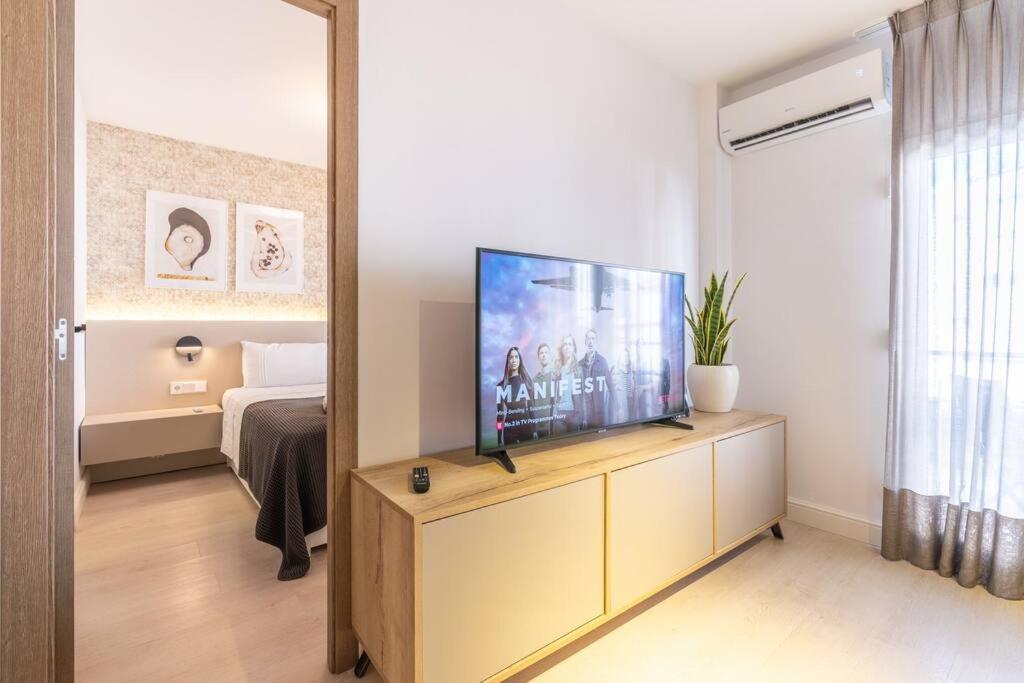 אסטפונה Ar6 Pablo Picasso 4 Bedroom Apartment מראה חיצוני תמונה